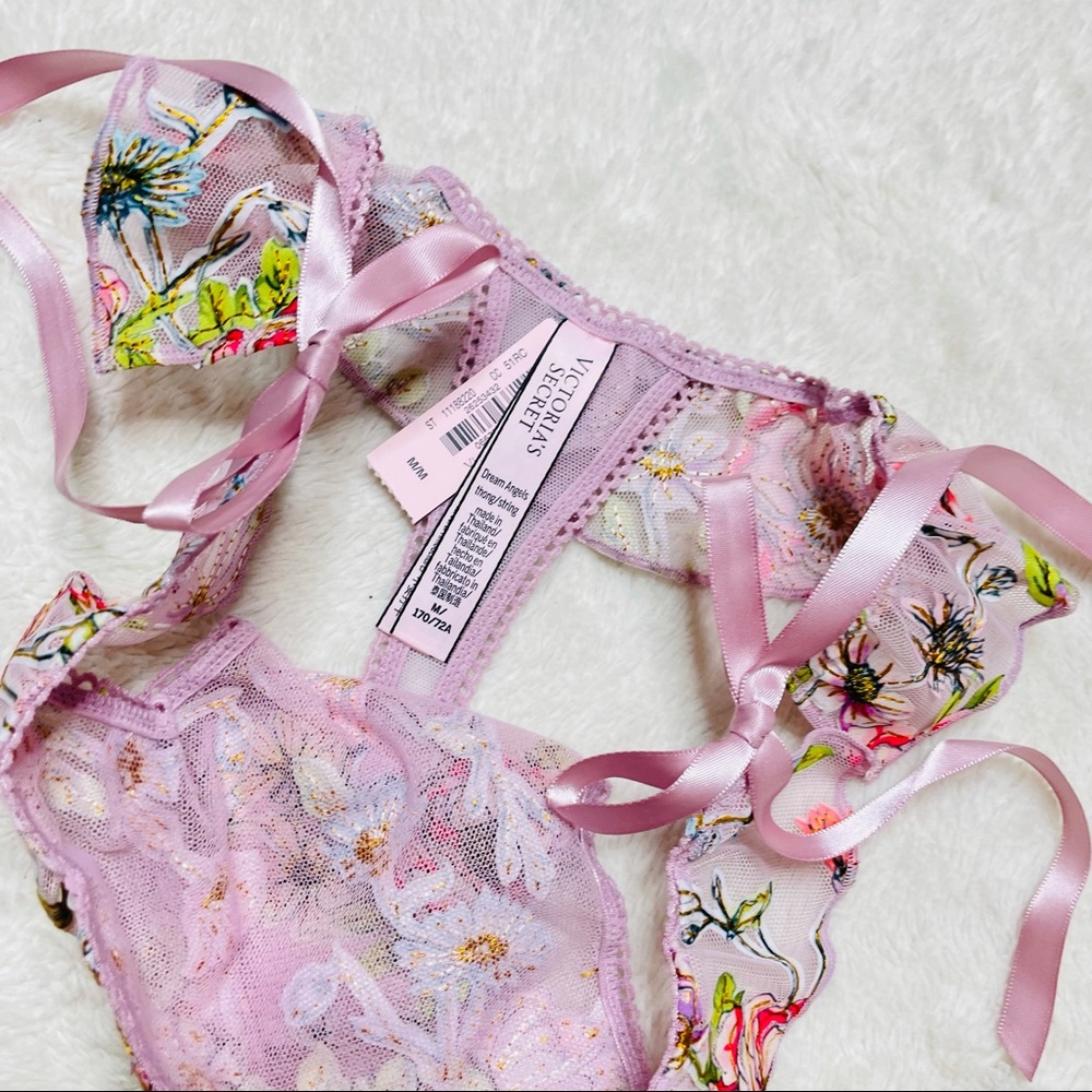 Victoria Secret Dream Angels Embroidered Panty - Picture 2 of 3